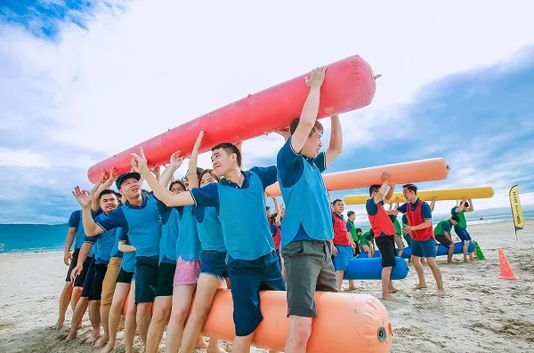 Hoạt động teambuilding