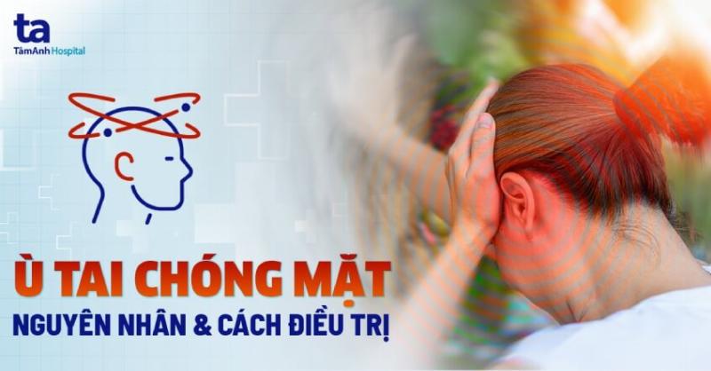 Nóng Tai Phải Ở Nữ Đi Khám Bác Sĩ