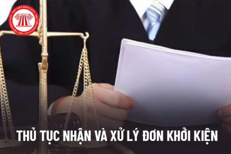 Nộp đơn khởi kiện tại tòa án